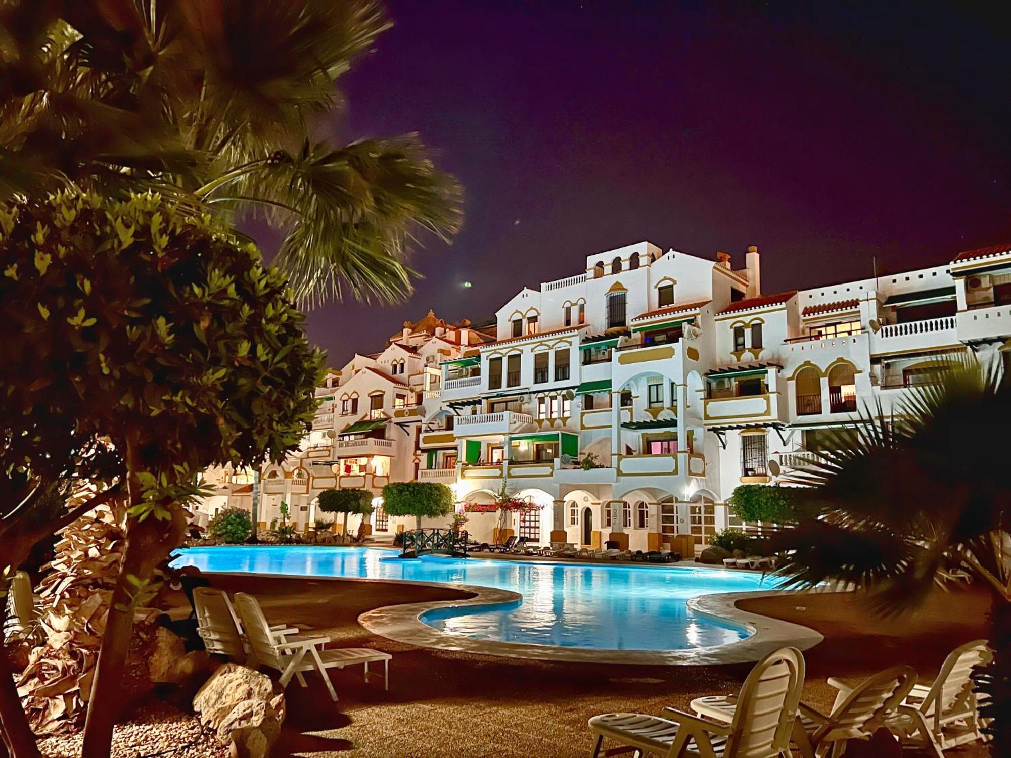 Apartamentos Roquetas Beach Roquetas de Mar Exterior photo