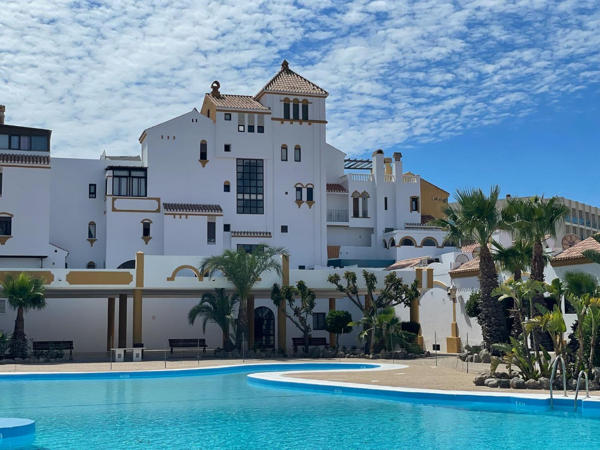 Apartamentos Roquetas Beach Roquetas de Mar Exterior photo