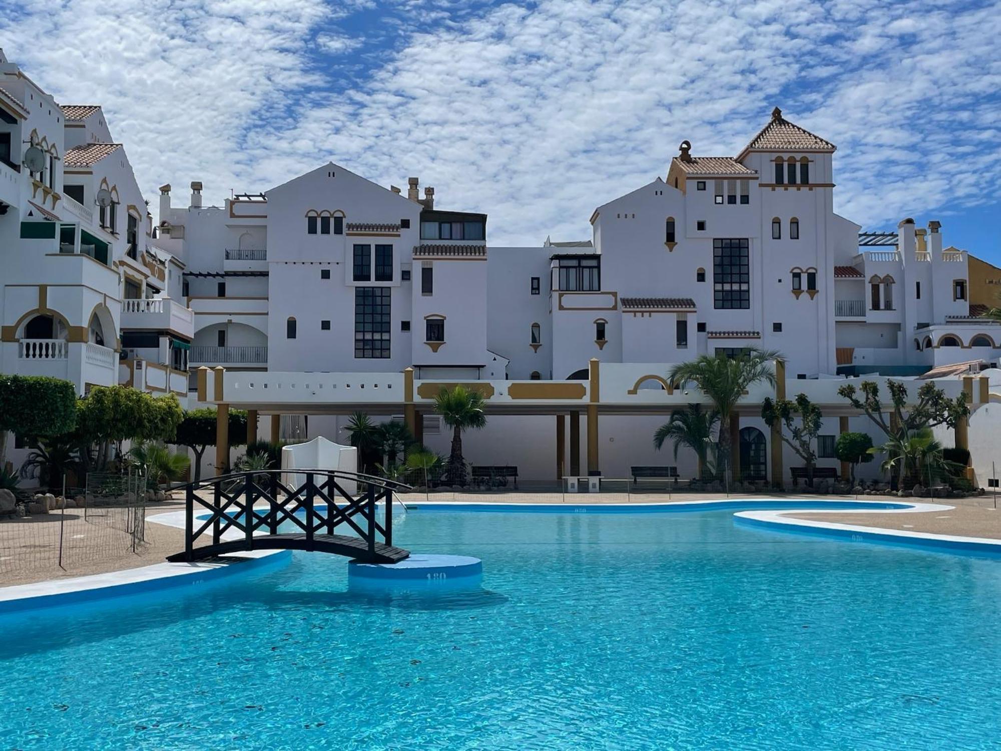 Apartamentos Roquetas Beach Roquetas de Mar Exterior photo